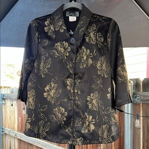 Slinky Brand Black and Gold Boxy Blouse with Notched Collar